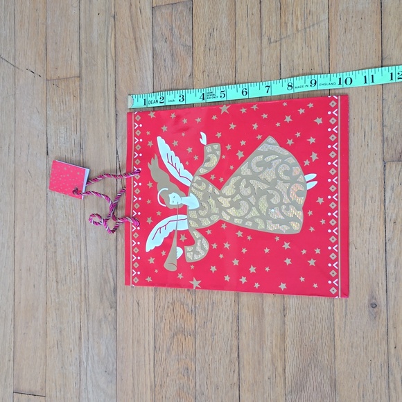 Set of 3 Holiday Gift Bags Santa Claus Gift Bags Christmas Gift Bags Gift Wrap - Picture 7 of 9